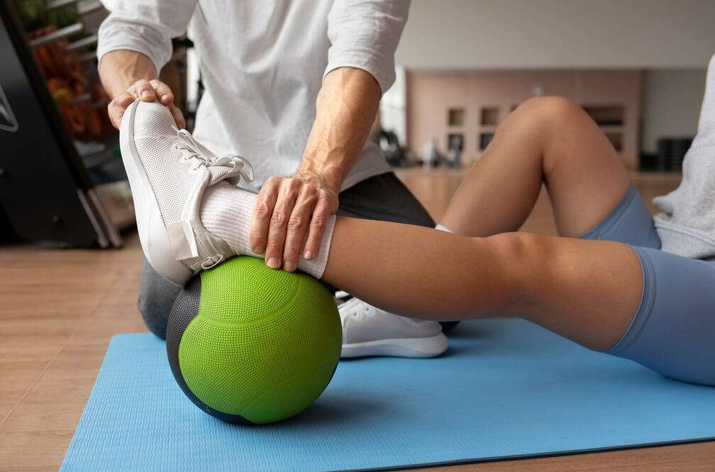 patient with ankle pain at doctors